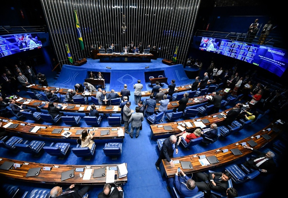 Senado aprova MP que reestruturou governo; Coaf será transferido para a Economia